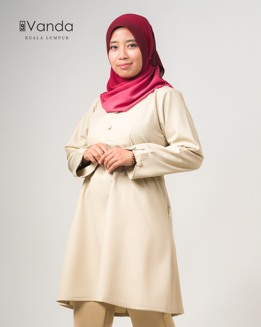 Nadia00120CL